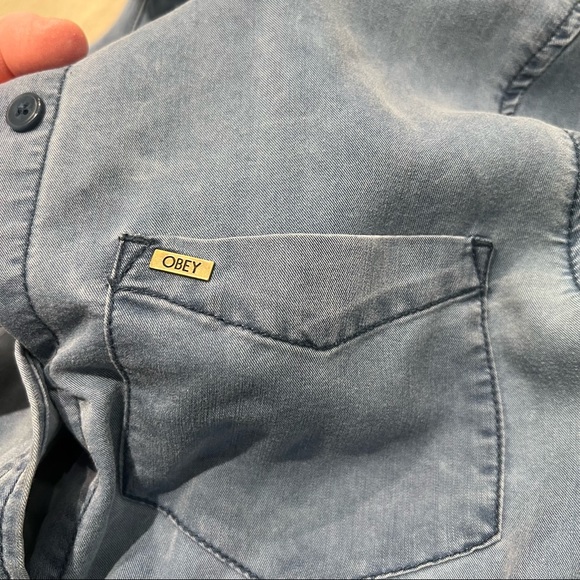 Obey Propaganda Chambray Denim Shirt- XS - Picture 5 of 11